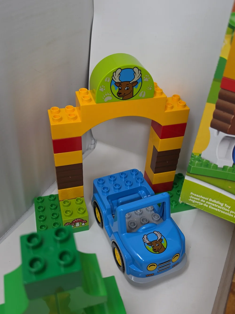 Lego DUPLO Forest Animal Set - Green, Yellow & Blue